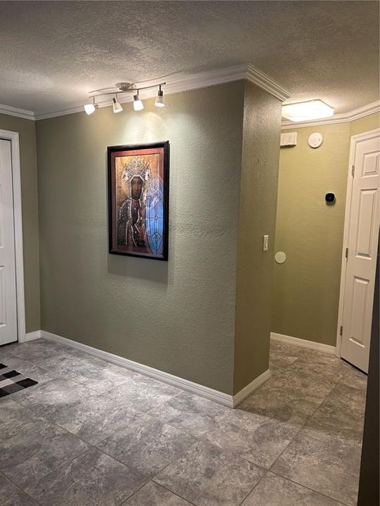 For Sale: $265,000 (2 beds, 2 baths, 1152 Square Feet)
