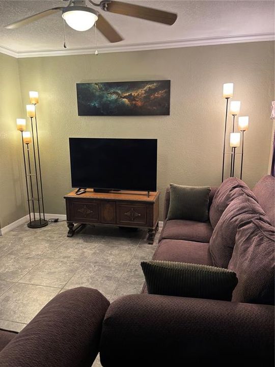 For Sale: $265,000 (2 beds, 2 baths, 1152 Square Feet)