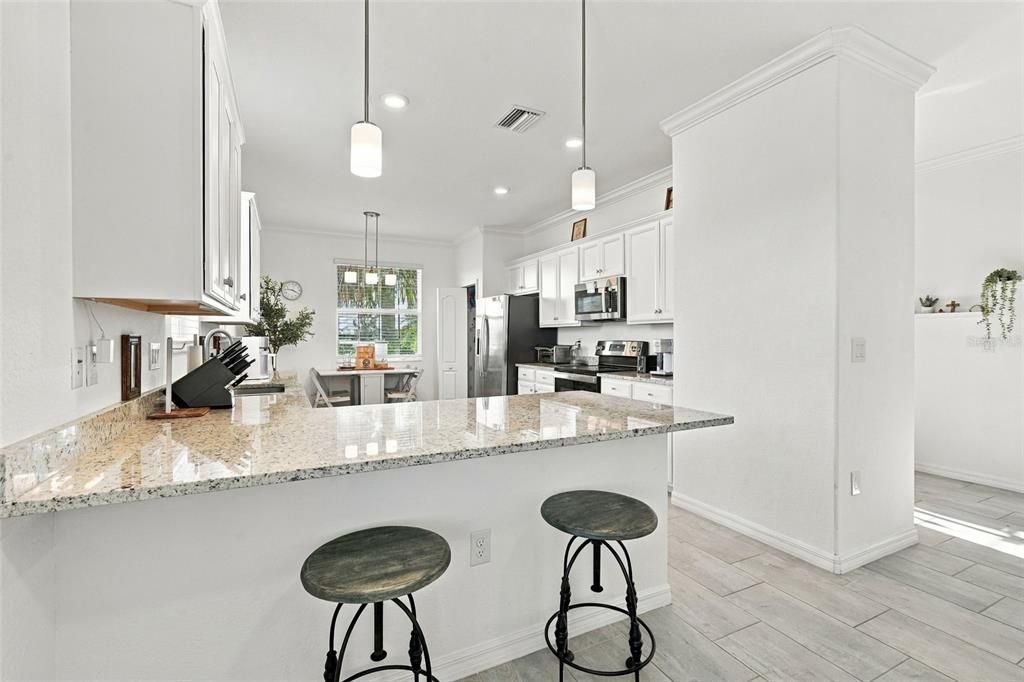 En Venta: $399,000 (3 camas, 2 baños, 1670 Pies cuadrados)