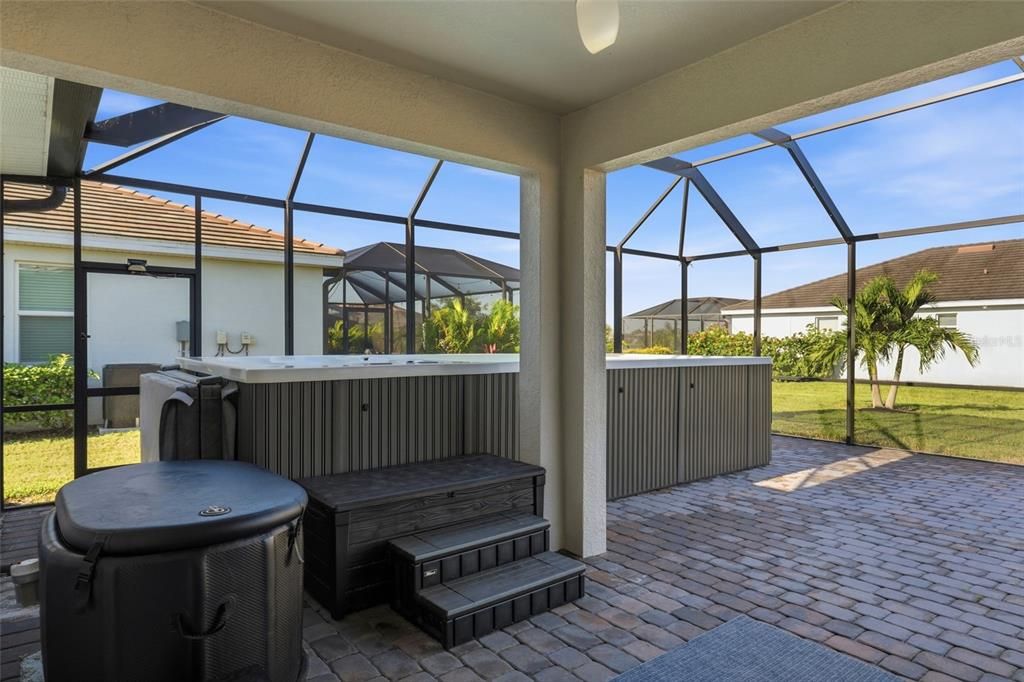 En Venta: $399,000 (3 camas, 2 baños, 1670 Pies cuadrados)