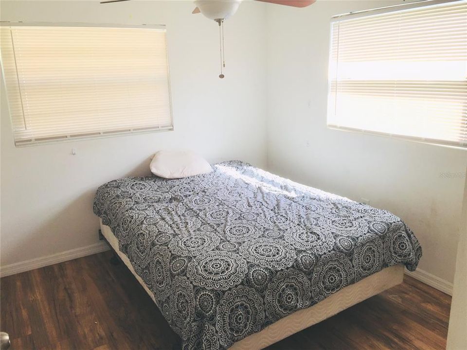 En Venta: $399,000 (4 camas, 3 baños, 1816 Pies cuadrados)