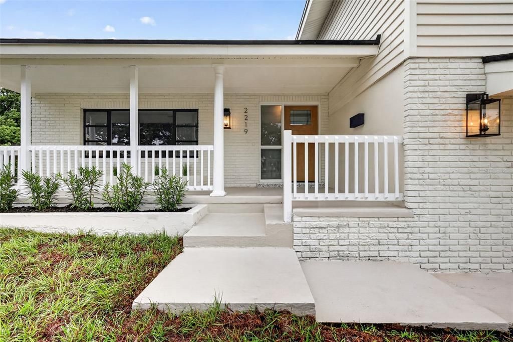 For Sale: $479,999 (3 beds, 2 baths, 1776 Square Feet)