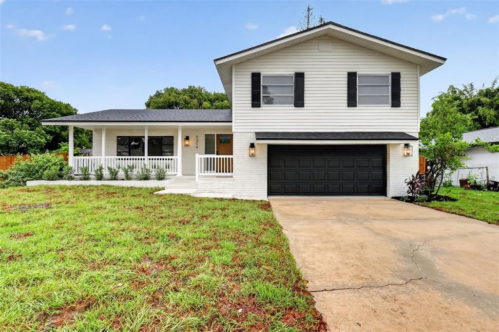 For Sale: $479,999 (3 beds, 2 baths, 1776 Square Feet)