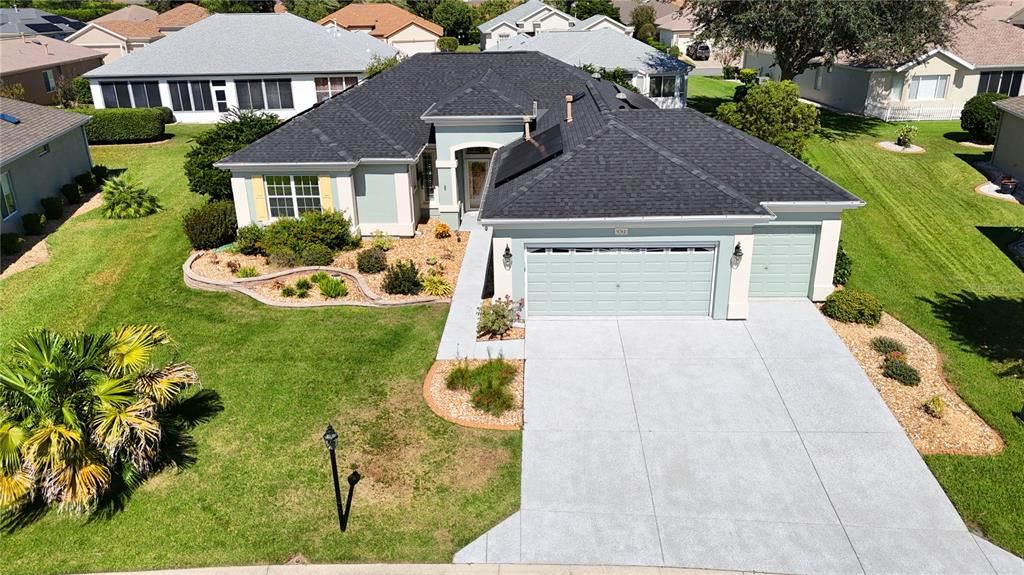 For Sale: $379,000 (2 beds, 2 baths, 1909 Square Feet)