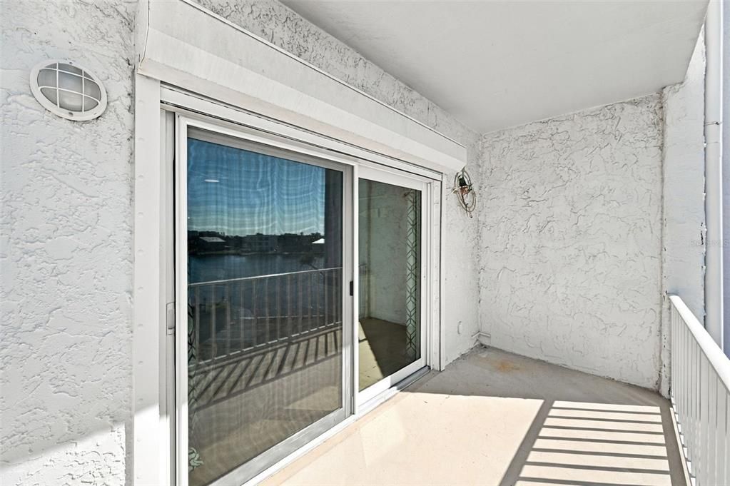 En Venta: $419,500 (2 camas, 2 baños, 1055 Pies cuadrados)