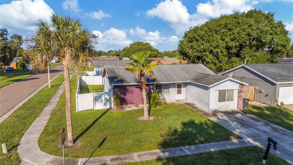 For Sale: $285,000 (3 beds, 2 baths, 1485 Square Feet)