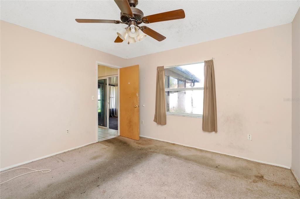 For Sale: $285,000 (3 beds, 2 baths, 1485 Square Feet)