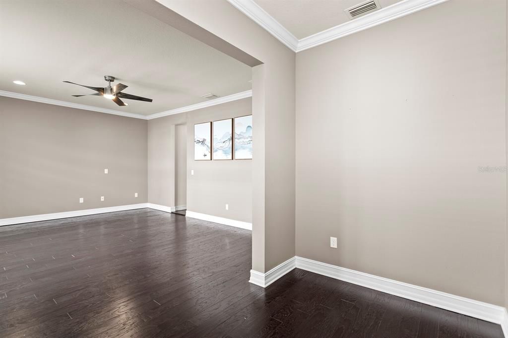 For Rent: $4,700 (4 beds, 3 baths, 2824 Square Feet)