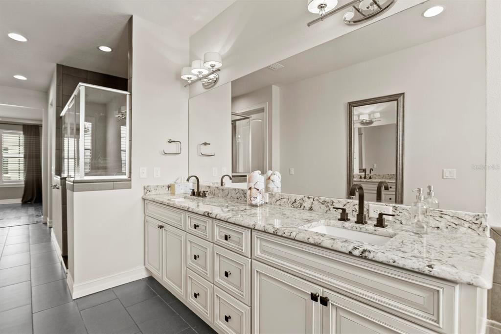 For Rent: $4,700 (4 beds, 3 baths, 2824 Square Feet)