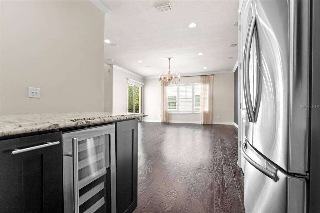 For Rent: $4,700 (4 beds, 3 baths, 2824 Square Feet)