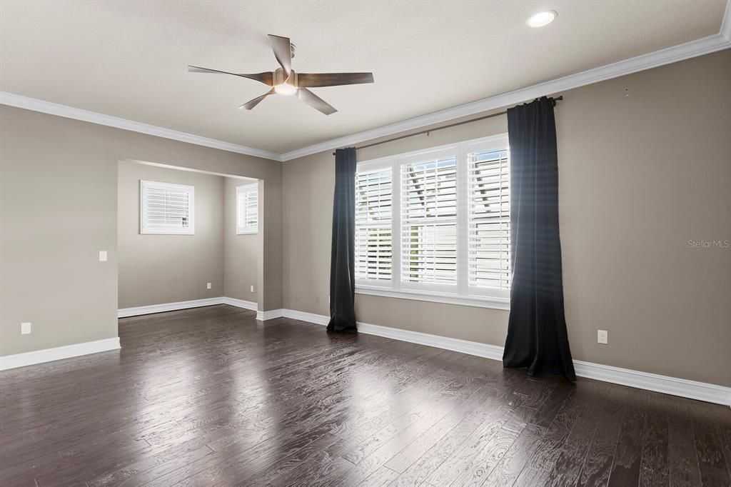 For Rent: $4,700 (4 beds, 3 baths, 2824 Square Feet)