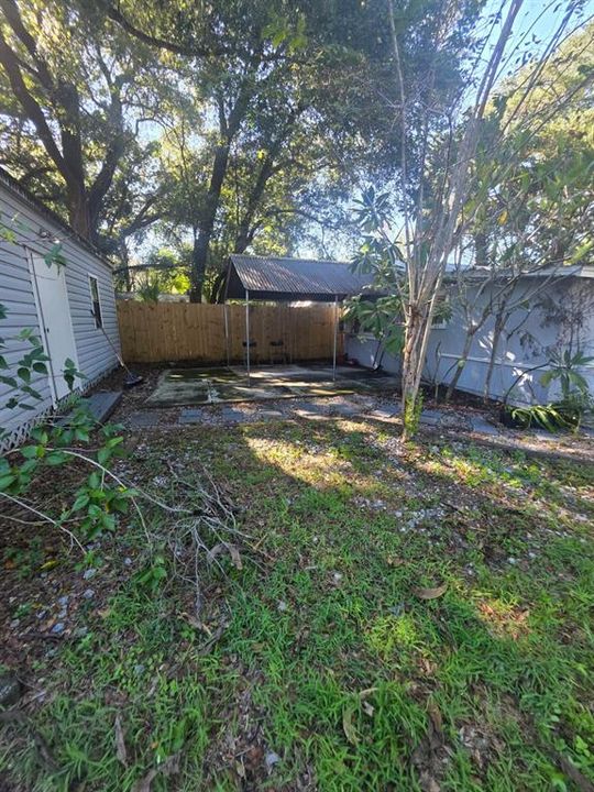 For Rent: $2,900 (3 beds, 2 baths, 876 Square Feet)