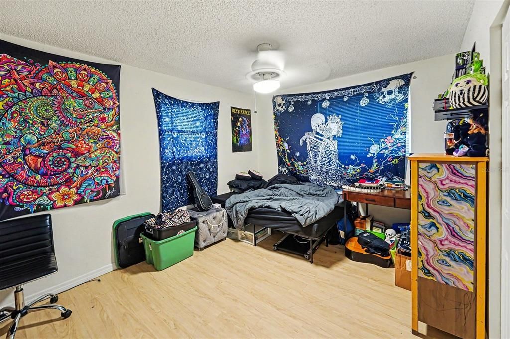 For Sale: $560,000 (4 beds, 2 baths, 1680 Square Feet)