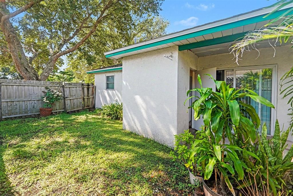 For Sale: $560,000 (4 beds, 2 baths, 1680 Square Feet)