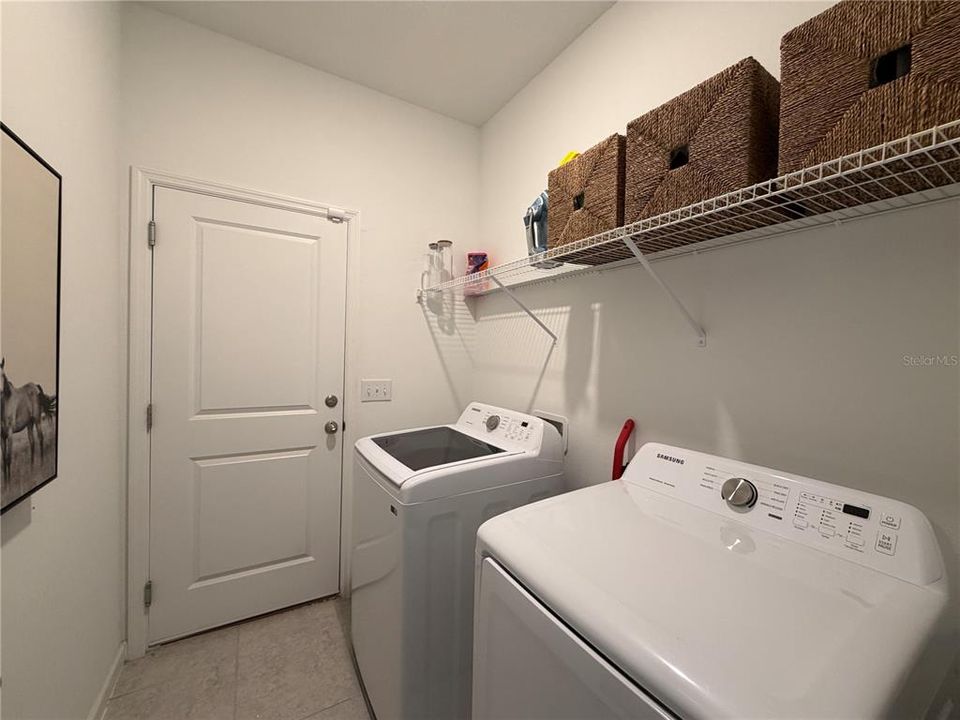 В аренду: $2,750 (4 спален, 2 ванн, 1802 Квадратных фут)