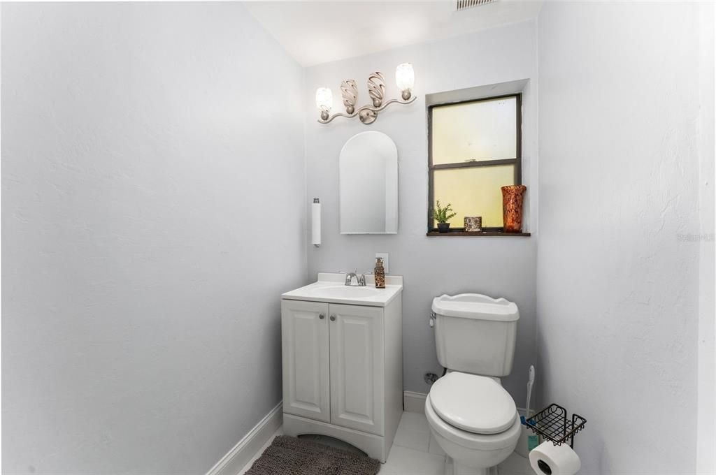 For Sale: $499,900 (4 beds, 3 baths, 3156 Square Feet)