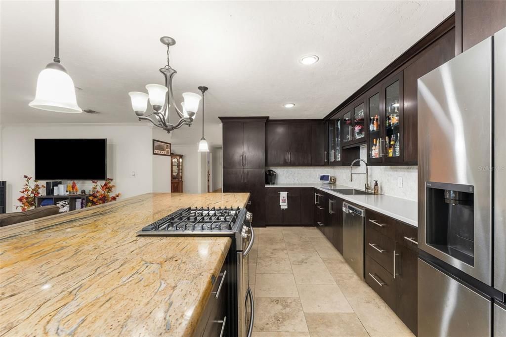 For Sale: $499,900 (4 beds, 3 baths, 3156 Square Feet)