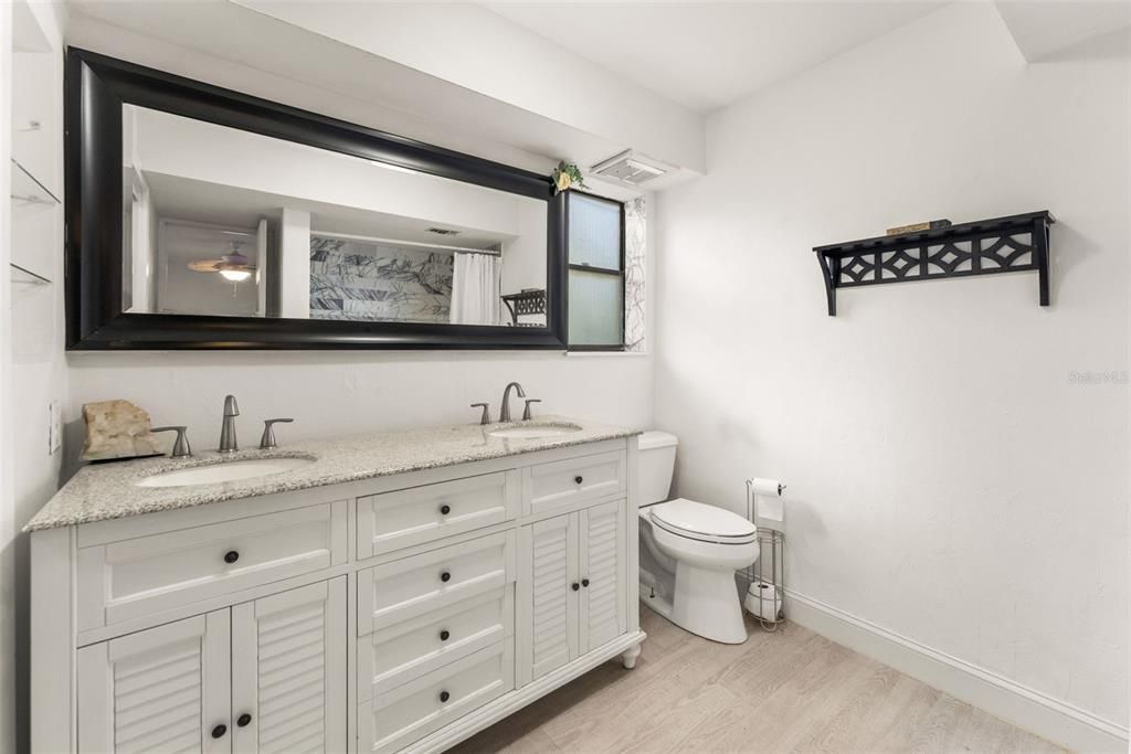 For Sale: $499,900 (4 beds, 3 baths, 3156 Square Feet)