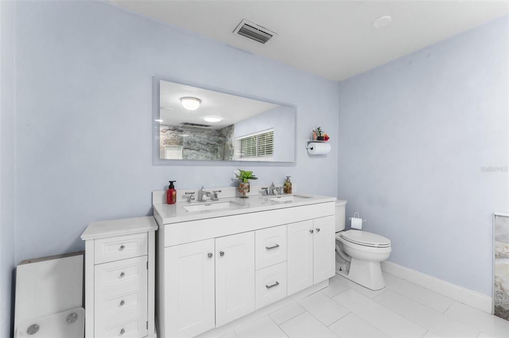 For Sale: $499,900 (4 beds, 3 baths, 3156 Square Feet)