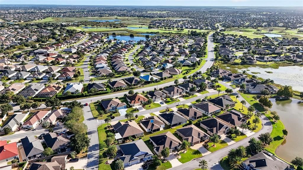 На продажу: $414,900 (3 спален, 2 ванн, 1764 Квадратных фут)