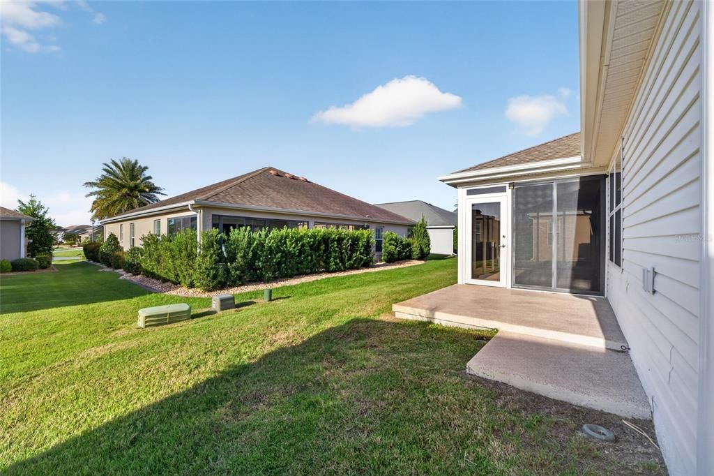 На продажу: $414,900 (3 спален, 2 ванн, 1764 Квадратных фут)