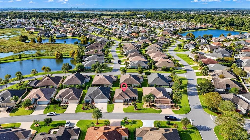 На продажу: $414,900 (3 спален, 2 ванн, 1764 Квадратных фут)