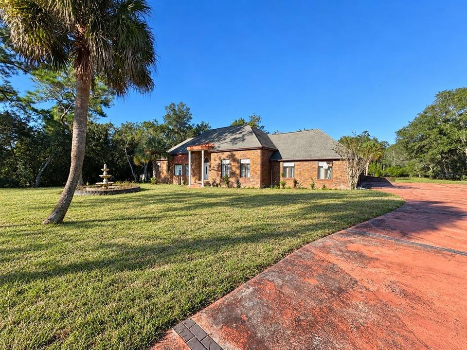 For Sale: $490,000 (3 beds, 3 baths, 3848 Square Feet)