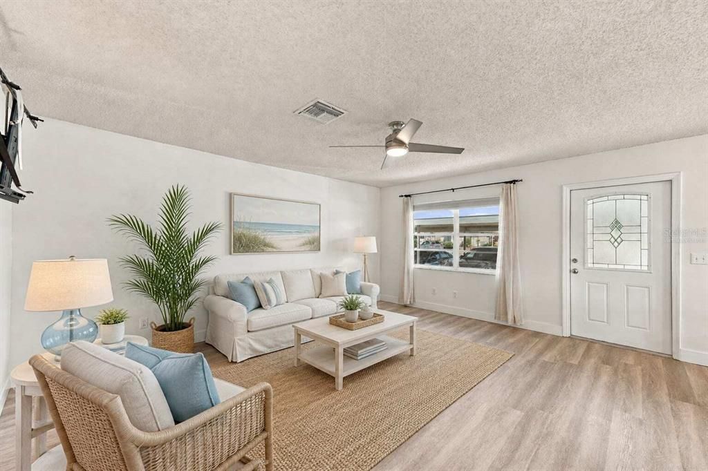 For Sale: $149,000 (2 beds, 2 baths, 984 Square Feet)