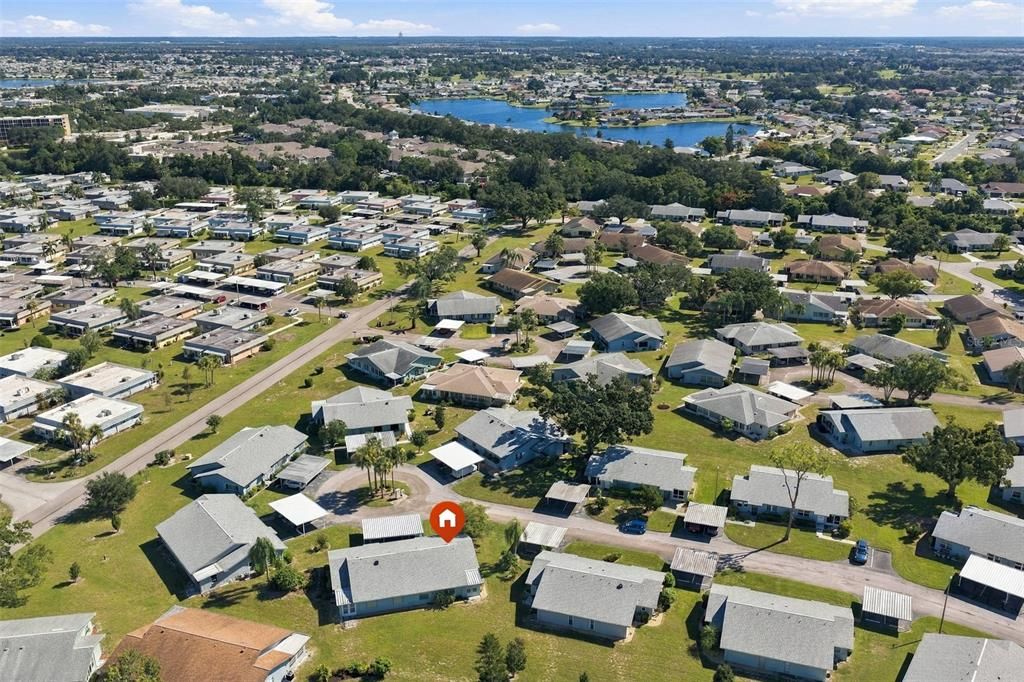 For Sale: $149,000 (2 beds, 2 baths, 984 Square Feet)