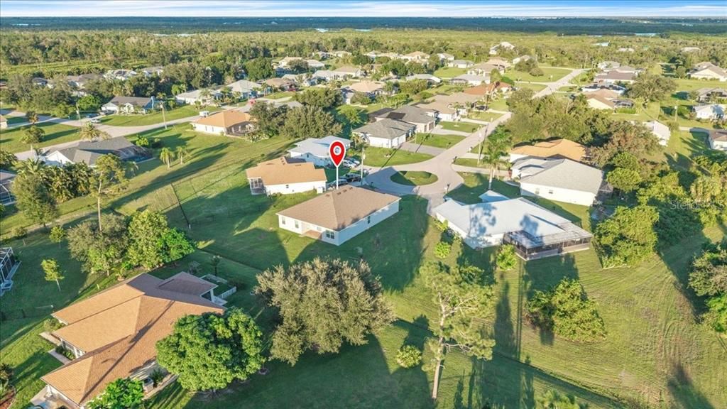 На продажу: $355,000 (4 спален, 3 ванн, 2032 Квадратных фут)