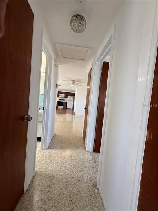В аренду: $1,500 (2 спален, 1 ванн, 948 Квадратных фут)