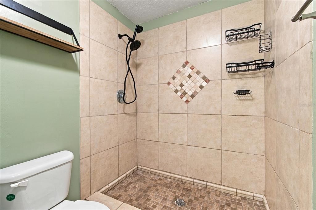 En Venta: $350,000 (3 camas, 2 baños, 1270 Pies cuadrados)