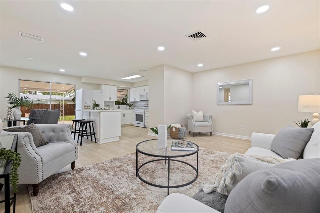 En Venta: $439,000 (3 camas, 3 baños, 1434 Pies cuadrados)