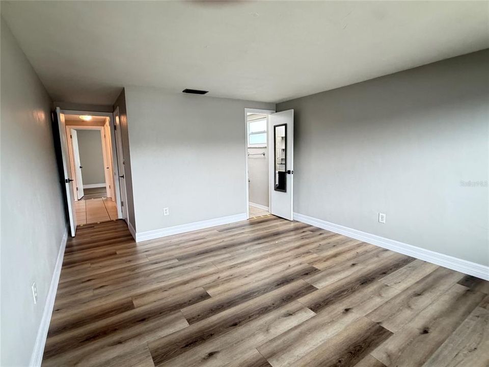 В аренду: $1,995 (3 спален, 2 ванн, 1334 Квадратных фут)