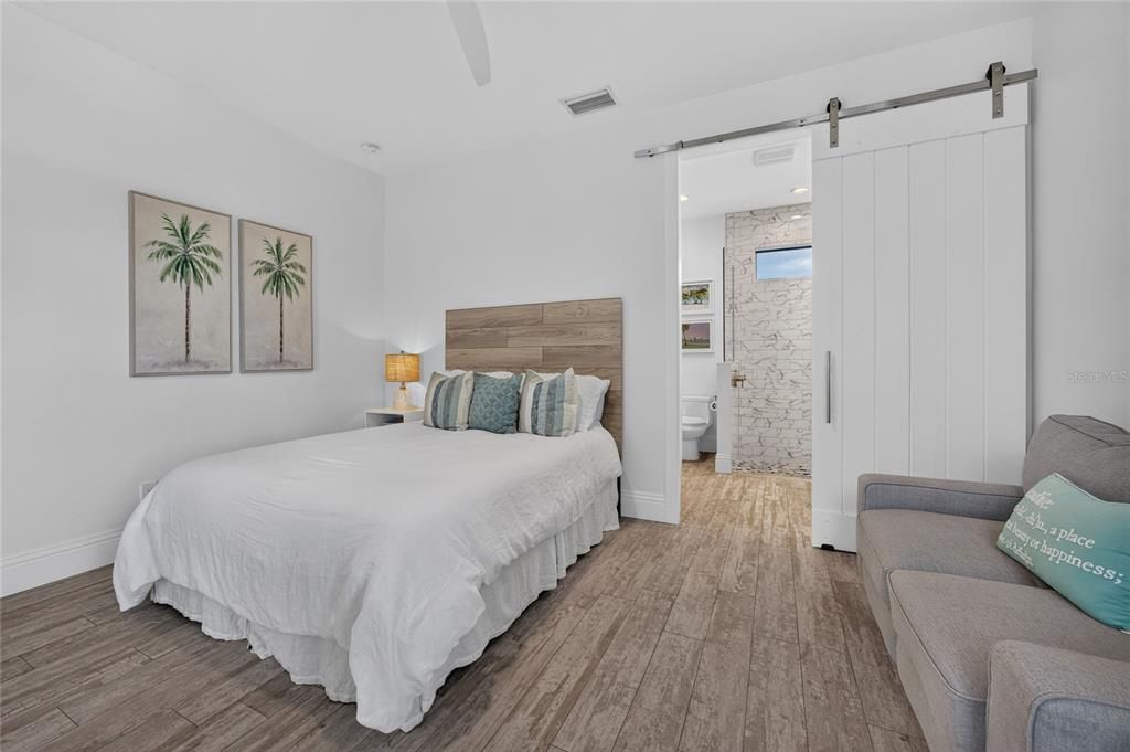 For Sale: $1,400,000 (3 beds, 3 baths, 2358 Square Feet)