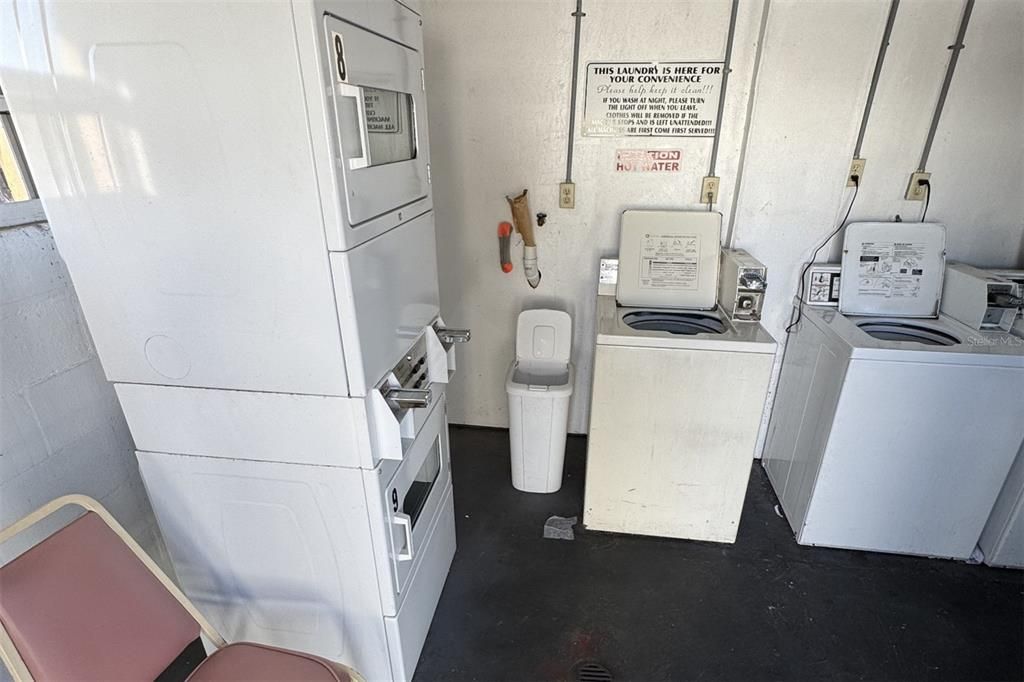 For Sale: $35,000 (2 beds, 1 baths, 564 Square Feet)