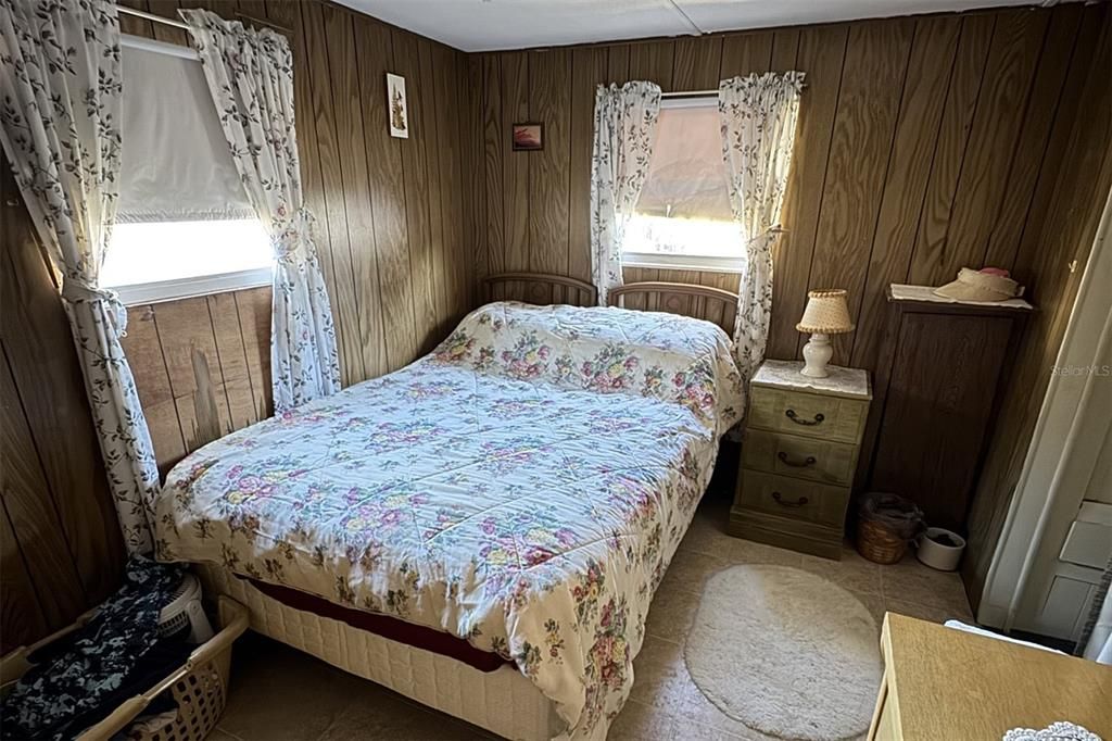 For Sale: $35,000 (2 beds, 1 baths, 564 Square Feet)