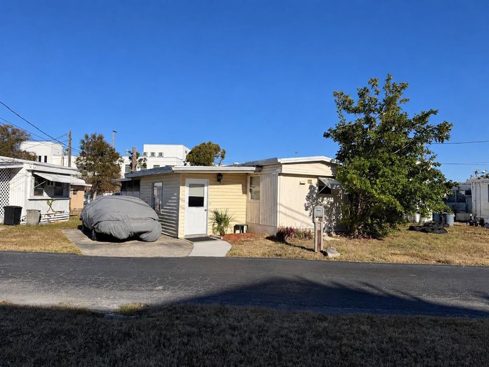 For Sale: $35,000 (2 beds, 1 baths, 564 Square Feet)