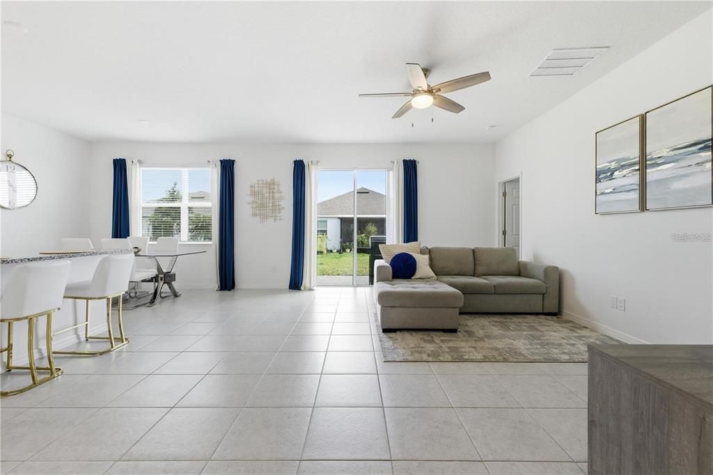 For Rent: $2,100 (3 beds, 2 baths, 1531 Square Feet)