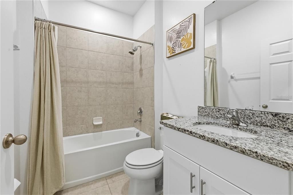 For Rent: $2,100 (3 beds, 2 baths, 1531 Square Feet)