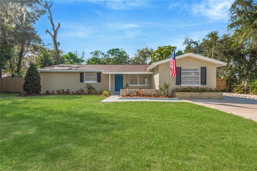 En Venta: $449,900 (4 camas, 2 baños, 1792 Pies cuadrados)