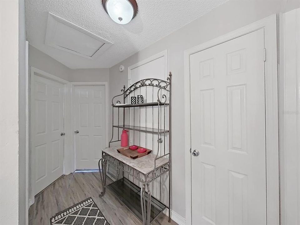 For Sale: $414,900 (3 beds, 2 baths, 1496 Square Feet)