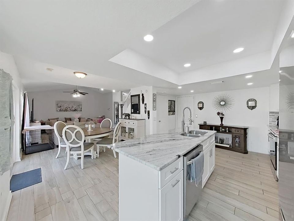 For Sale: $414,900 (3 beds, 2 baths, 1496 Square Feet)