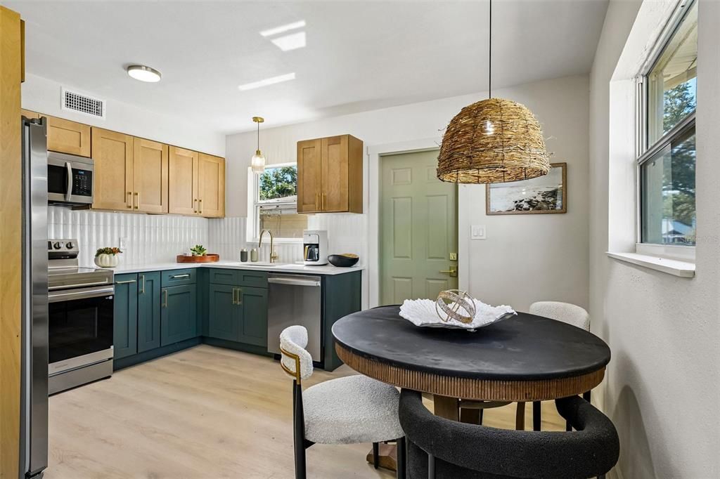 En Venta: $305,000 (3 camas, 1 baños, 1094 Pies cuadrados)