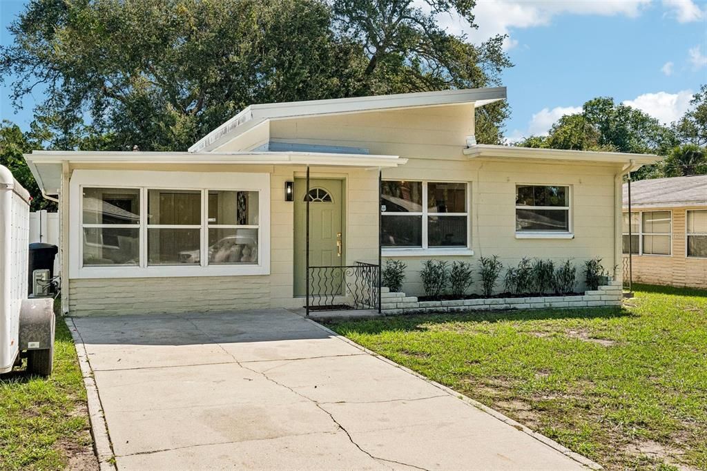 En Venta: $305,000 (3 camas, 1 baños, 1094 Pies cuadrados)