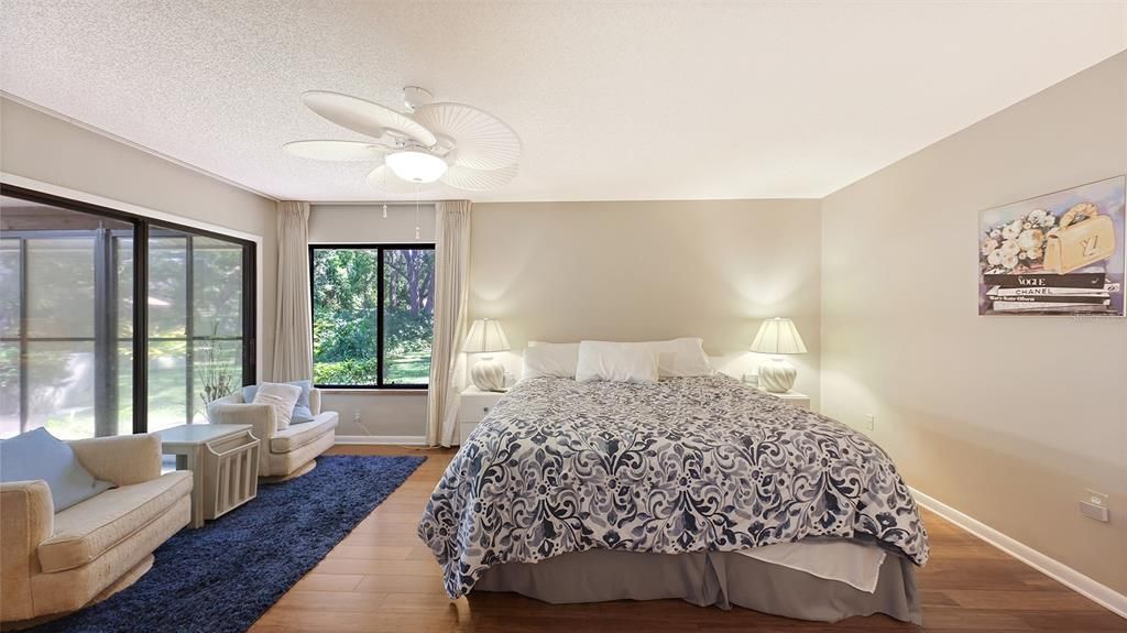 For Sale: $249,995 (2 beds, 2 baths, 1389 Square Feet)