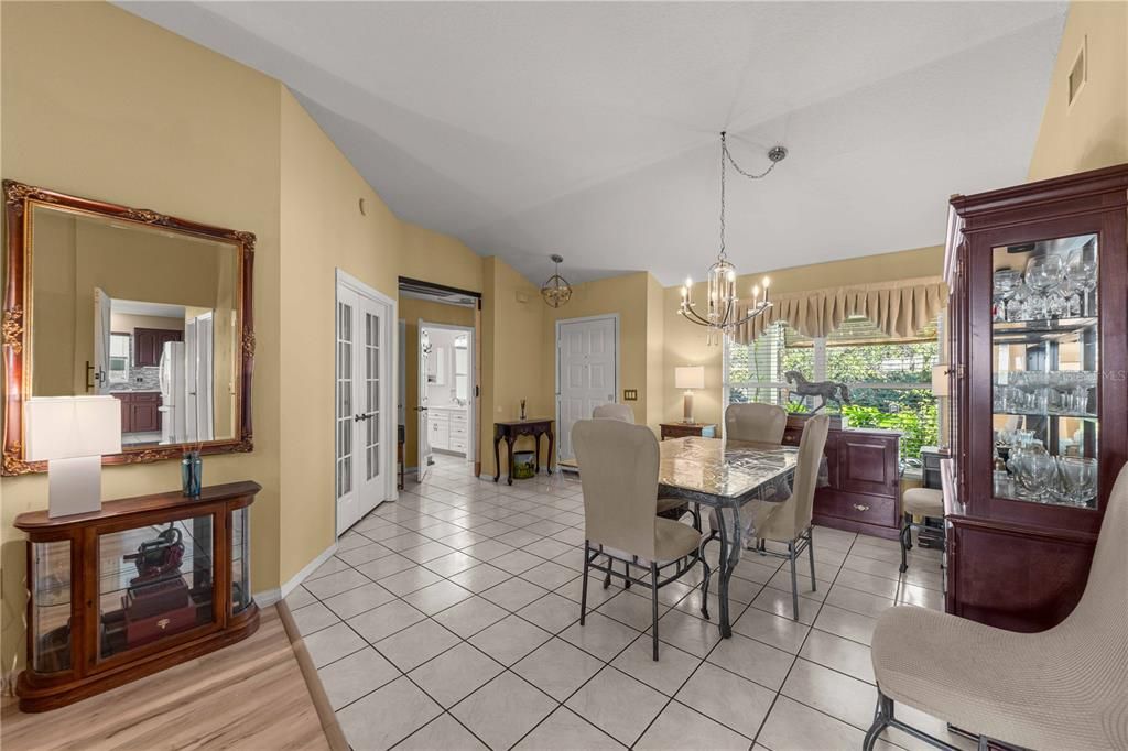 For Sale: $250,000 (3 beds, 2 baths, 2033 Square Feet)