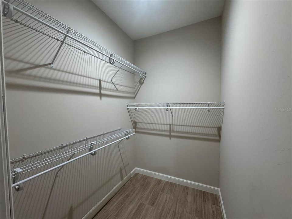 For Rent: $2,000 (3 beds, 2 baths, 1546 Square Feet)