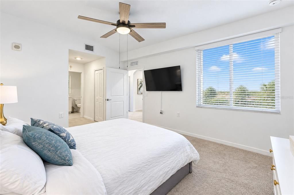 En Venta: $239,000 (2 camas, 2 baños, 1198 Pies cuadrados)