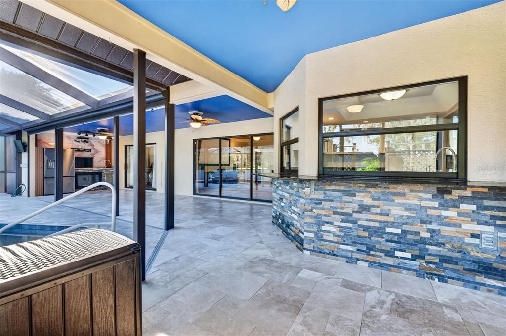 En Venta: $499,900 (4 camas, 2 baños, 2350 Pies cuadrados)